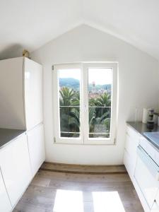 Hvar attic modern design - town center with a great view