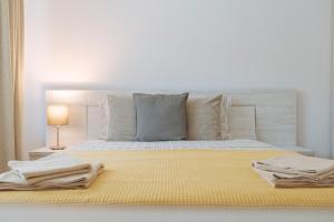 Lovely apartment and quiet courtyard in city centre