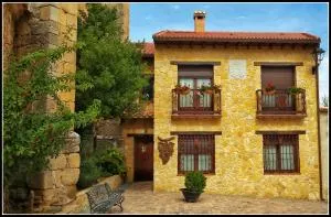 Apartamentos Rurales Señora Clara - Monasterio