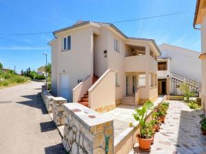 Apartment Ivan, Apartmány - Novalja