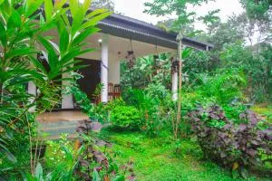 Sigiriya Mana B&B - Nagalawewa