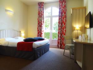 Hotels Campanile Val de France : photos des chambres