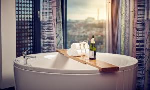 Wellness Room room in Inntel Hotels Utrecht Centre