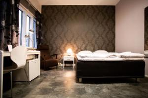 Family Room (2 Adults + 1 Child) room in Hotel CityHovi