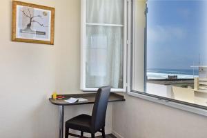 Hotels Logis Hotel de France : photos des chambres