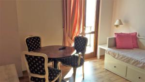 Junior Suite con Balcone e Vista Lago