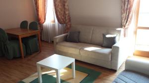 Suite Deluxe con Balcone e Vista Lago