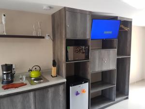 SUITE SEIS SEIS SUITE DOBLE Premium Suite TEC CEM con Cocineta WiFi Balcón Parking Terraza