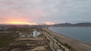 Bella Vista, luminoso frente al mar