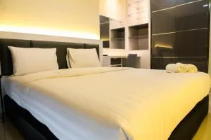1BR Brooklyn Alam Sutera Apartment near BINUS By Travelio - Dongkal Dua