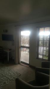 12 On Vaal Drive Guesthouse