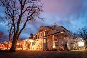 Friendly City Inn B&B - 纽马基特