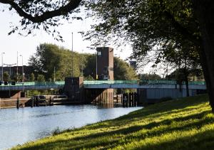 SWEETS - Gerben Wagenaarbrug