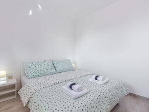 Apartment in Dramalj near Beach & Pool