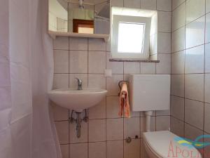Spacious Holiday Home in Kremenici with Terrace