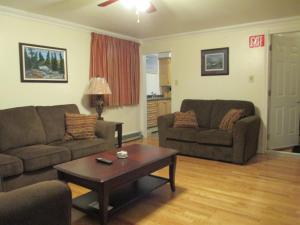 Comerfords Ocean View Suites