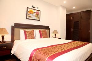 Monaco Building Double Queen Bedroom