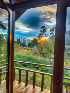 Ella 100 View Cottage