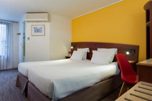 Hotels Comfort Hotel Etampes : photos des chambres