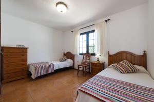 2BR Beach House - Solarium & Shower Terrace - 13