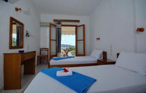 NIKIS ROOMS Alonissos Greece