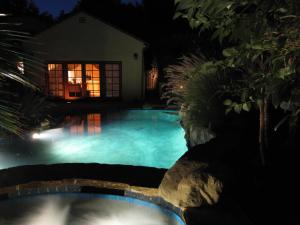 Accommodation in Topanga