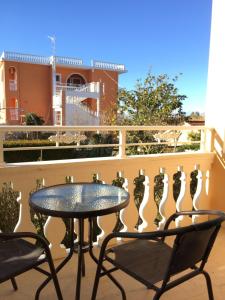 Eleni Apartments