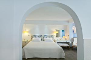 Miland Suites Milos Greece