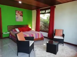 La Guayaba Monteverde - Santa Elena