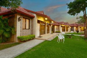 Shri Radha Brij Vasundhara Resort & Spa