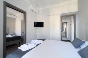 White Caesar Guesthouse