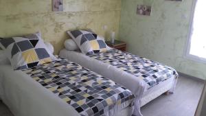 Appartements GITE LA CLE DES CHAMPS : photos des chambres