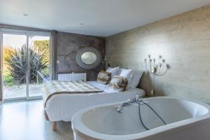 Maisons de vacances Cottages Domaine du Grand Bec : photos des chambres