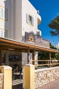 Apartamentos Sol Ponent