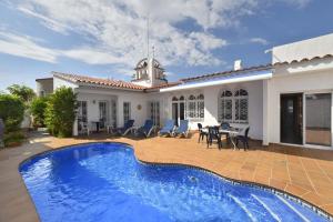 Vend&eacute;gh&aacute;z Requesens 25-Casa con piscina en Empuriabrava Empuriabrava Spanyolorsz&aacute;g