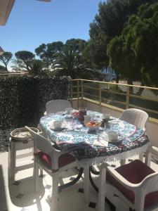 Precioso apartamento en SAgaró con fantásticas vistas al mar