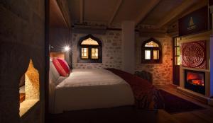 King Room with Balcony