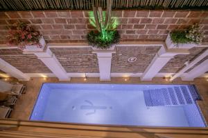 El Cactus Luxury Apartments in Historic Center