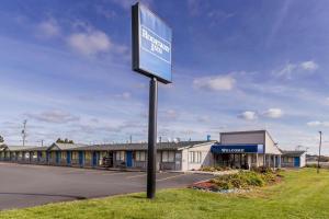 Rodeway Inn Near Hall of Fame - 2hvězdičkové hotely ve městě Canton