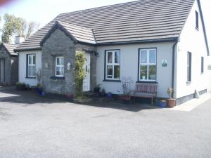 Toomullin House Accommodation - 3-star hotels in Doolin