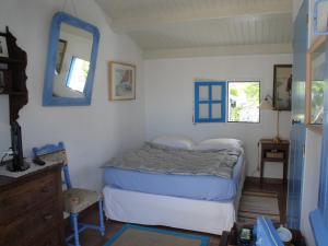 B&B / Chambres d'hotes Le Buzet Bleu Bed & Breakfast : photos des chambres