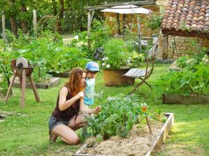 Lodges Hameau Du Sentier Des Sources : photos des chambres