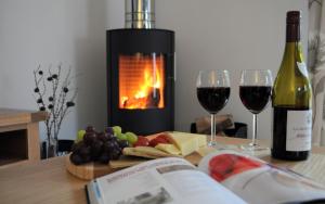 Bluebell Cottage with Hot Tub