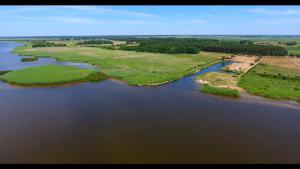 Svenceles 25 sodyba Namas su pirtimi ir krantine