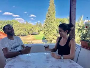 Beso House - 恰斯林