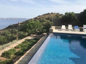 A la villa grand bleu Kea Greece