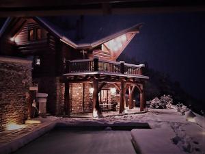 Mythica Chalet Euritania Greece