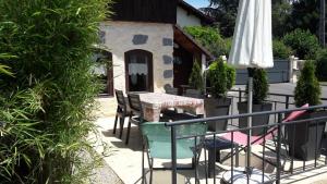 B&B / Chambres d'hotes LE PIOU : Grande Chambre Double 