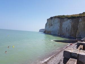 Campings Camping L'oiseau Blanc : photos des chambres