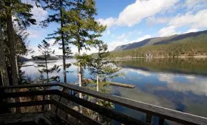 Desolation Sound Resort - Vananda